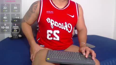 Stone Lee  online show from 11/20/25, 08:14