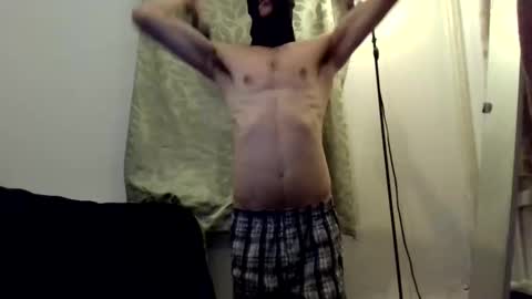 Snapshot of stoned_loner chatting on 11/18/25, 02:17 Stoned online show from 11/18/25, 02:17