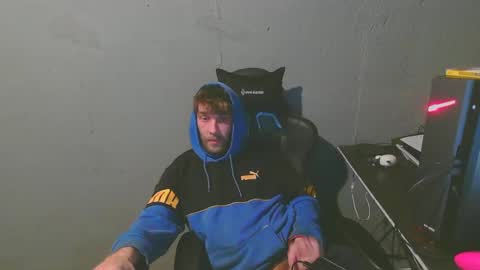 stonedpanda77 online show from 01/14/25, 04:47