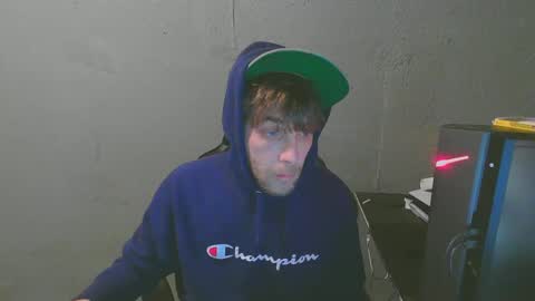 stonedpanda77 online show from 02/02/25, 09:02