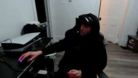 Snapshot of stonedpanda77 chatting on 03/06/26, 02:41 stonedpanda77 online show from 03/06/26, 02:41