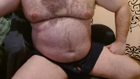 Snapshot of stonerbear42 chatting on 03/07/25, 05:29 Stonerbear42 online show from 03/07/25, 05:29