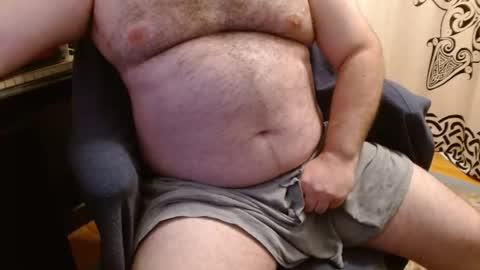 Snapshot of stonerbear42 chatting on 09/20/25, 09:21 Stonerbear42 online show from 09/20/25, 09:21