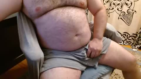 Snapshot of stonerbear42 chatting on 10/04/25, 10:02 Stonerbear42 online show from 10/04/25, 10:02