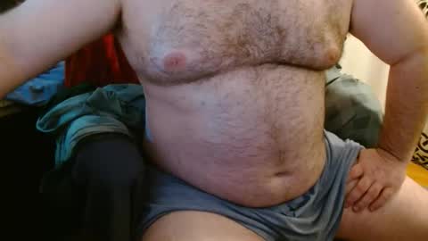 Snapshot of stonerbear42 chatting on 12/18/25, 09:48 Stonerbear42 online show from 12/18/25, 09:48