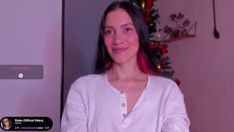 Snapshot of stonned_candy chatting on 12/28/24, 09:08 Liz online show from 12/28/24, 09:08