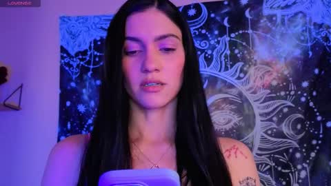 Liz online show from 11/09/25, 08:07