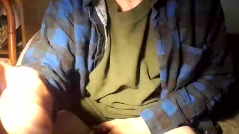 Snapshot of stonrcock chatting on 11/01/25, 04:14 stonrcock online show from 11/01/25, 04:14