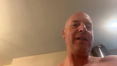 Snapshot of stoodley22 chatting on 03/03/25, 05:42 Stoodley22 online show from 03/03/25, 05:42