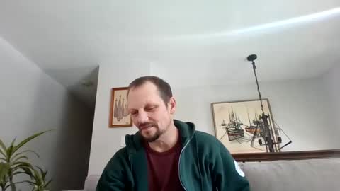 LifestyleMan313 online show from 12/04/25, 07:11