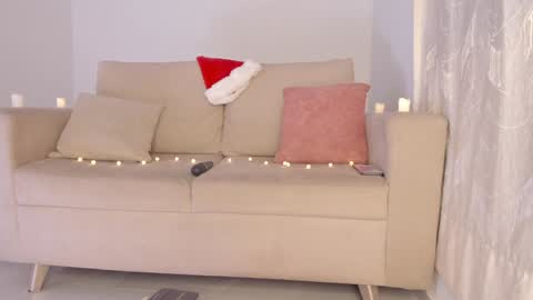 Snapshot of stormi___1 chatting on 12/14/24, 09:51 Zoe -INDEPENDENT MODEL online show from 12/14/24, 09:51