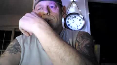 Snapshot of stormynorm14 chatting on 02/15/25, 01:21 stormynorm14 online show from 02/15/25, 01:21