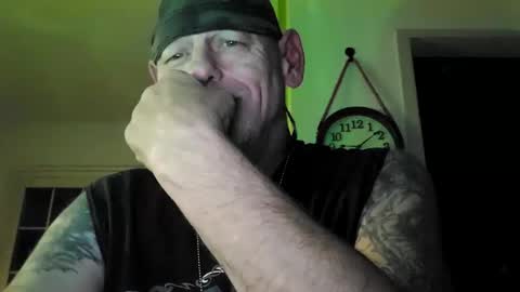 Snapshot of stormynorm14 chatting on 10/11/25, 01:05 stormynorm14 online show from 10/11/25, 01:05
