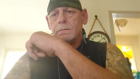Snapshot of stormynorm14 chatting on 10/16/25, 07:04 stormynorm14 online show from 10/16/25, 07:04
