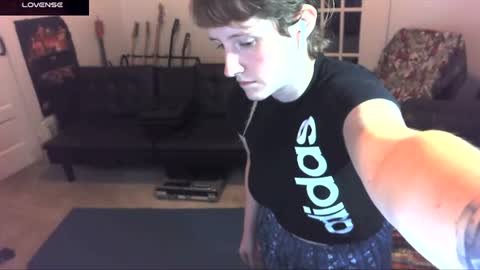 Snapshot of stormythunder chatting on 07/25/26, 02:14 Stormythunder online show from 07/25/26, 02:14