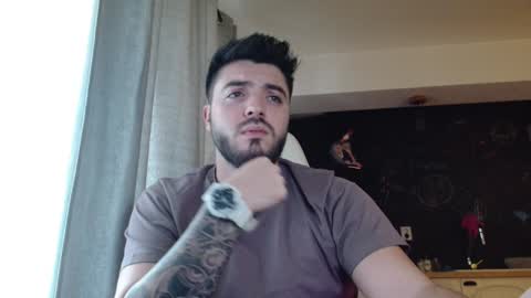 Snapshot of stoulmeu chatting on 12/16/24, 12:27 Jack online show from 12/16/24, 12:27