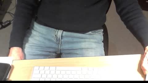 Snapshot of str8_dave chatting on 11/25/25, 05:35 Dave online show from 11/25/25, 05:35