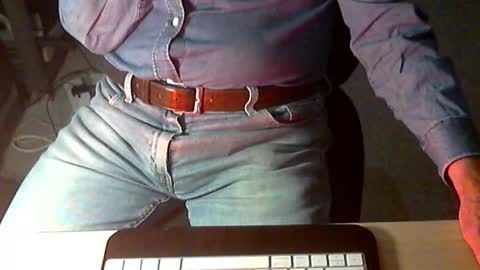 Snapshot of str8_dave chatting on 06/02/26, 01:02 Dave online show from 06/02/26, 01:02