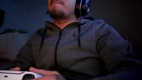 Snapshot of str8dj chatting on 03/06/25, 06:08 Dj online show from 03/06/25, 06:08