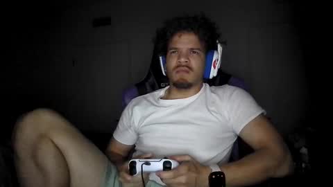 Snapshot of str8dj chatting on 01/06/26, 03:21 Dj online show from 01/06/26, 03:21