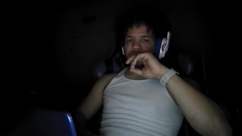 Snapshot of str8dj chatting on 01/14/26, 04:18 Dj online show from 01/14/26, 04:18