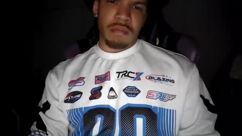 Snapshot of str8dj chatting on 02/01/26, 08:24 Dj online show from 02/01/26, 08:24