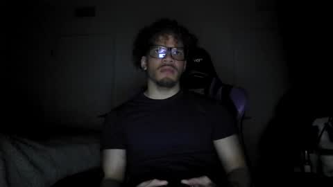 Snapshot of str8dj chatting on 03/18/26, 04:48 Dj online show from 03/18/26, 04:48