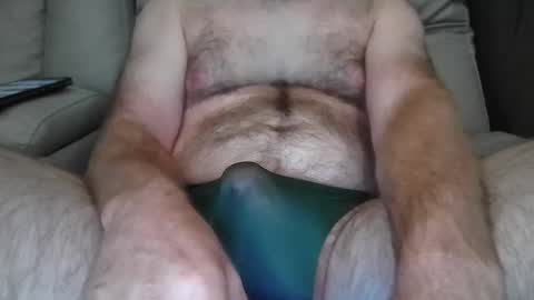 Snapshot of str8south chatting on 11/14/25, 11:42 str8south online show from 11/14/25, 11:42