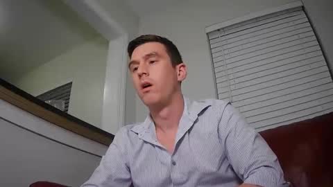 Snapshot of str8stuntcox chatting on 02/04/25, 06:04 Str8StuntCox online show from 02/04/25, 06:04
