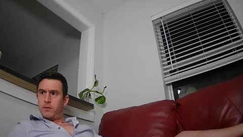 Snapshot of str8stuntcox chatting on 10/11/25, 01:38 Str8StuntCox online show from 10/11/25, 01:38