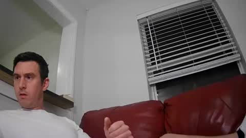 Snapshot of str8stuntcox chatting on 10/26/25, 02:50 Str8StuntCox online show from 10/26/25, 02:50