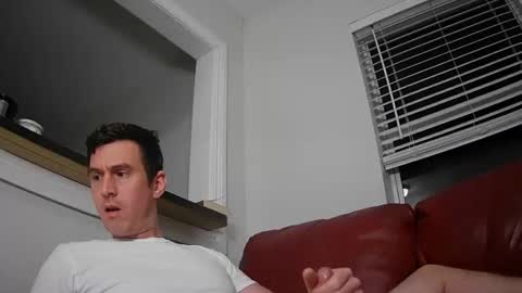 Snapshot of str8stuntcox chatting on 10/29/25, 02:58 Str8StuntCox online show from 10/29/25, 02:58