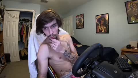 Snapshot of str8whiteboy21 chatting on 12/11/24, 07:46 str8whiteboy21 online show from 12/11/24, 07:46