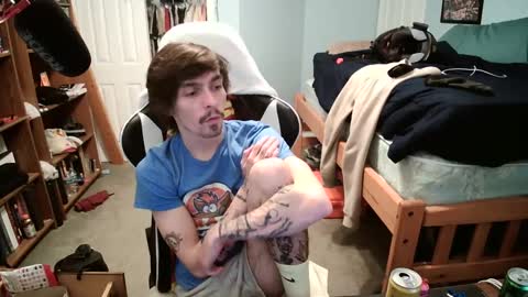 Snapshot of str8whiteboy21 chatting on 02/20/25, 12:52 str8whiteboy21 online show from 02/20/25, 12:52