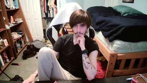 Snapshot of str8whiteboy21 chatting on 02/22/25, 03:34 str8whiteboy21 online show from 02/22/25, 03:34