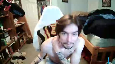 Snapshot of str8whiteboy21 chatting on 03/07/25, 01:51 str8whiteboy21 online show from 03/07/25, 01:51