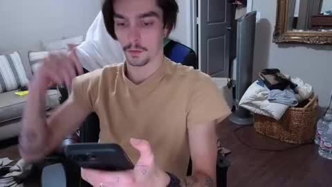 Snapshot of str8whiteboy21 chatting on 09/22/25, 01:51 str8whiteboy21 online show from 09/22/25, 01:51