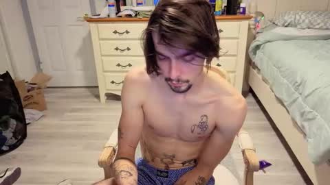 str8whiteboy21 online show from 11/27/25, 06:48