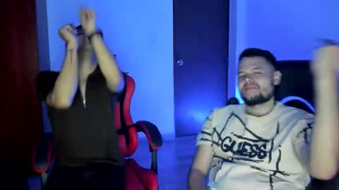 Snapshot of straight_boys_hornys chatting on 12/14/25, 11:26 straight_boys_hornys online show from 12/14/25, 11:26