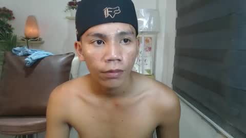 Snapshot of straight_moreno69 chatting on 05/09/26, 08:08 James online show from 05/09/26, 08:08