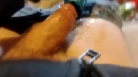 Snapshot of straighttoy chatting on 03/10/25, 11:21 straighttoy online show from 03/10/25, 11:21