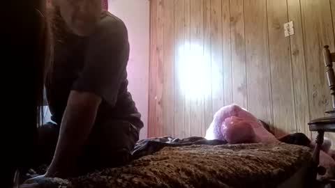 Snapshot of straighttoy chatting on 11/07/25, 05:35 straighttoy online show from 11/07/25, 05:35