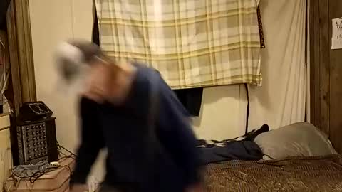 Snapshot of straighttoy chatting on 12/01/25, 10:53 straighttoy online show from 12/01/25, 10:53