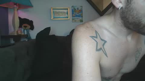 Snapshot of straitpipermann22 chatting on 10/03/25, 02:08 straitpipermann22 online show from 10/03/25, 02:08