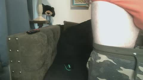 Snapshot of straitpipermann22 chatting on 10/03/25, 07:55 straitpipermann22 online show from 10/03/25, 07:55