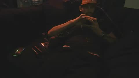 Snapshot of straitpipermann22 chatting on 11/06/25, 10:49 straitpipermann22 online show from 11/06/25, 10:49