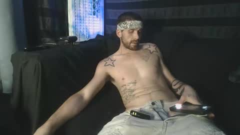 Snapshot of straitpipermann22 chatting on 11/07/25, 12:21 straitpipermann22 online show from 11/07/25, 12:21