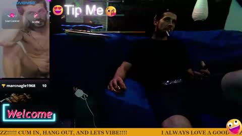 Snapshot of straitpipermann22 chatting on 11/15/25, 09:00 straitpipermann22 online show from 11/15/25, 09:00