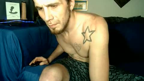 Snapshot of straitpipermann22 chatting on 11/27/25, 09:11 straitpipermann22 online show from 11/27/25, 09:11