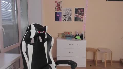 Ray online show from 01/25/25, 12:16